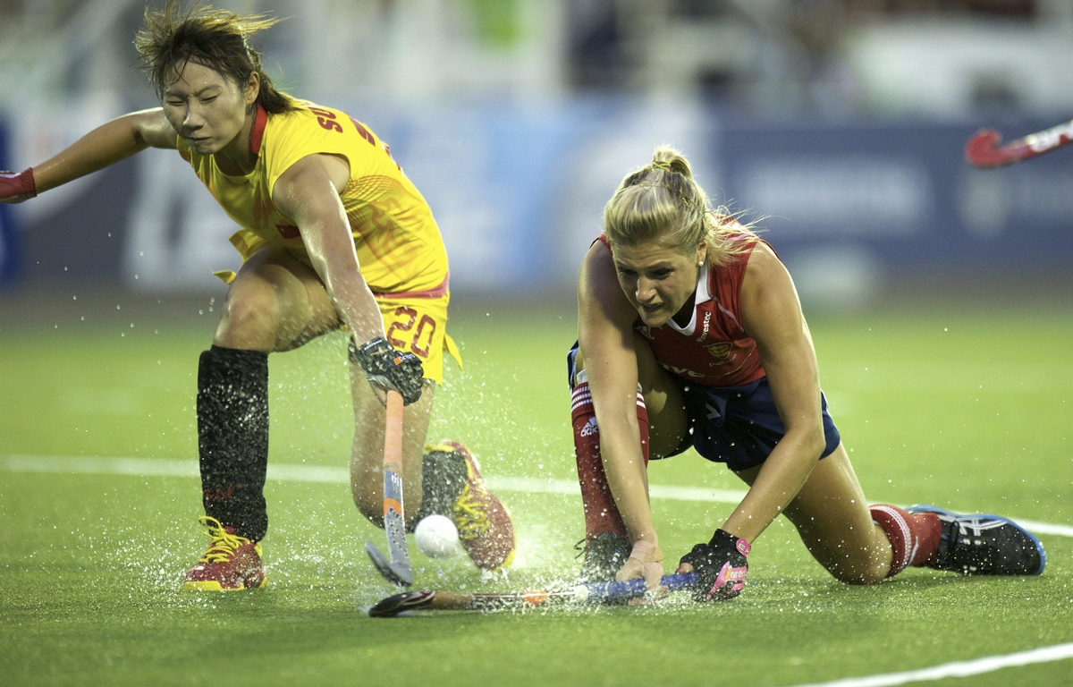 England's goal scorer Georgie Twigg in action for England against China in the Quarter-Final.jpg